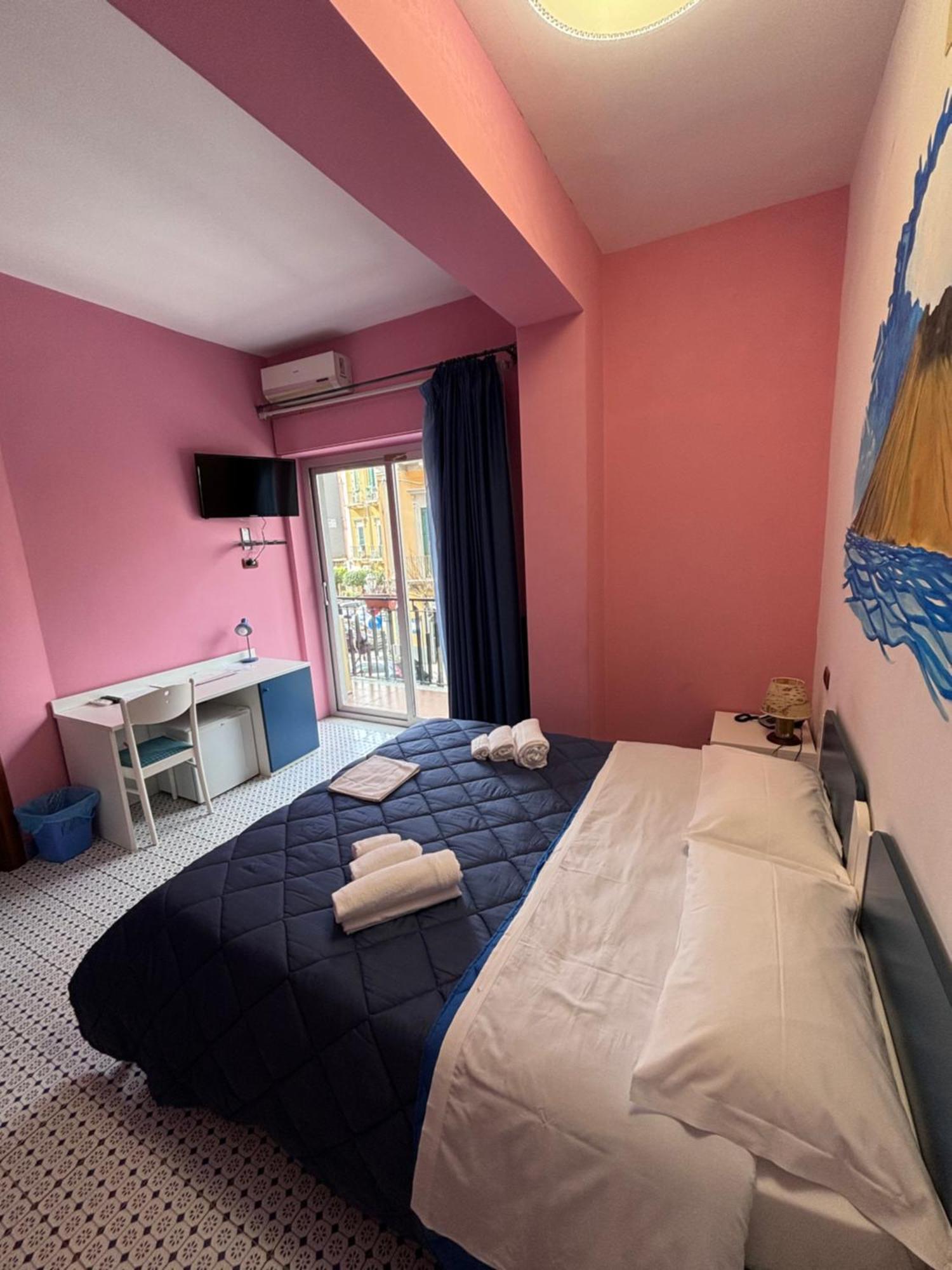 Le Soleil B&B Milazzo Buitenkant foto